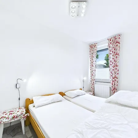 펜션 Huus Buttje 돌눔